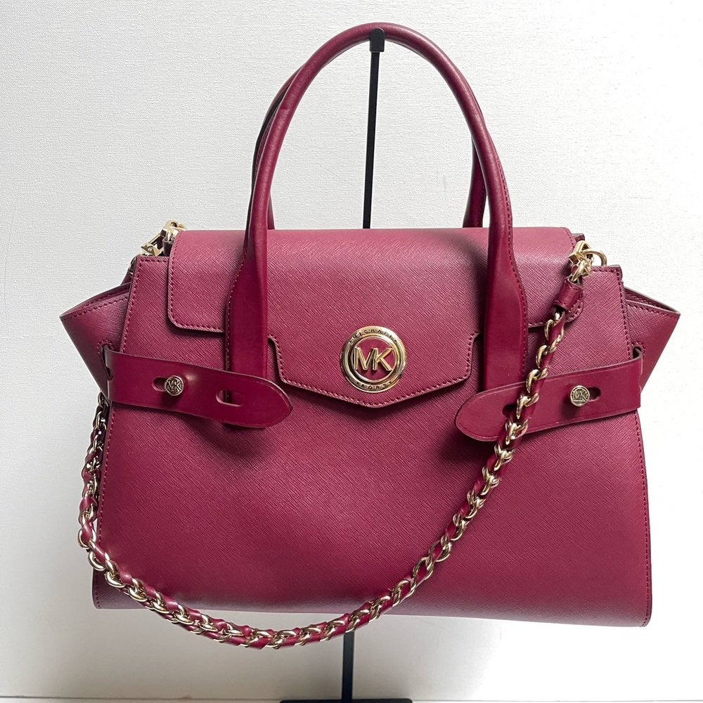 Beautiful Carmen Satchel, detachable crossbody.  Barely used, like new.